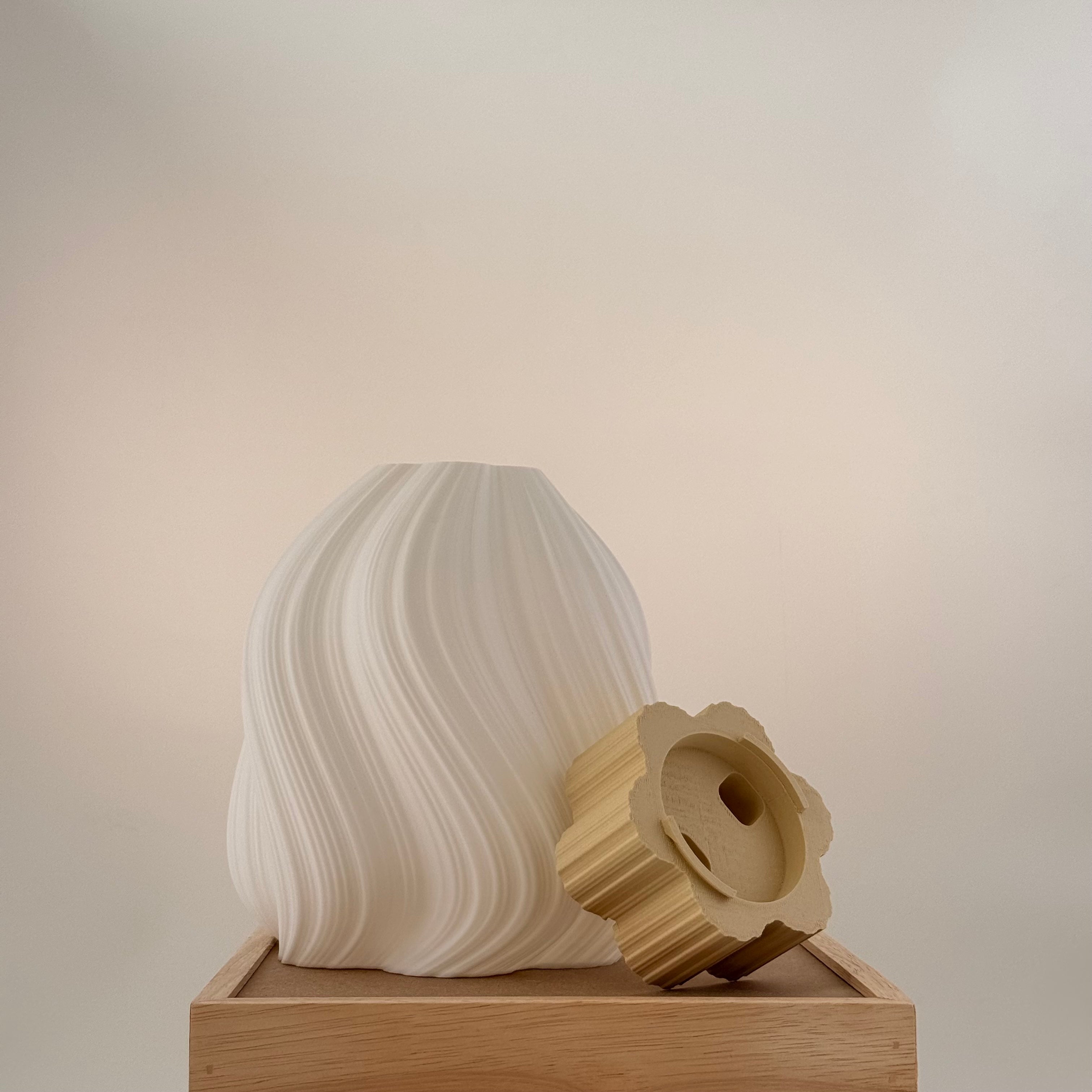 Wood Marguerite